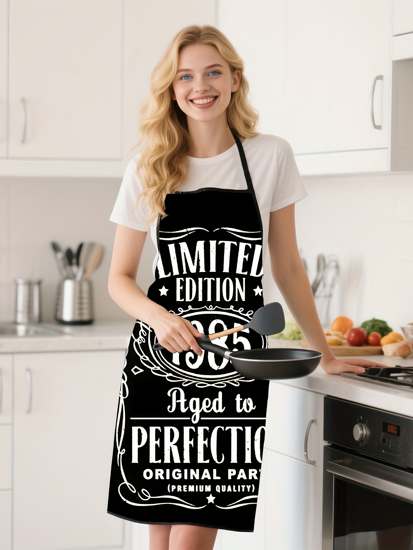 A Black Background Kitchen Apr – Kitchen Baking Background Bewertung und Preis