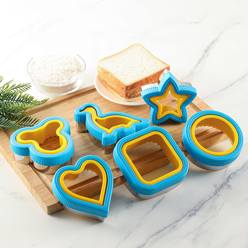 Sandwich cutting and sealing m – Kitchen Baking Set Bewertung und Preis